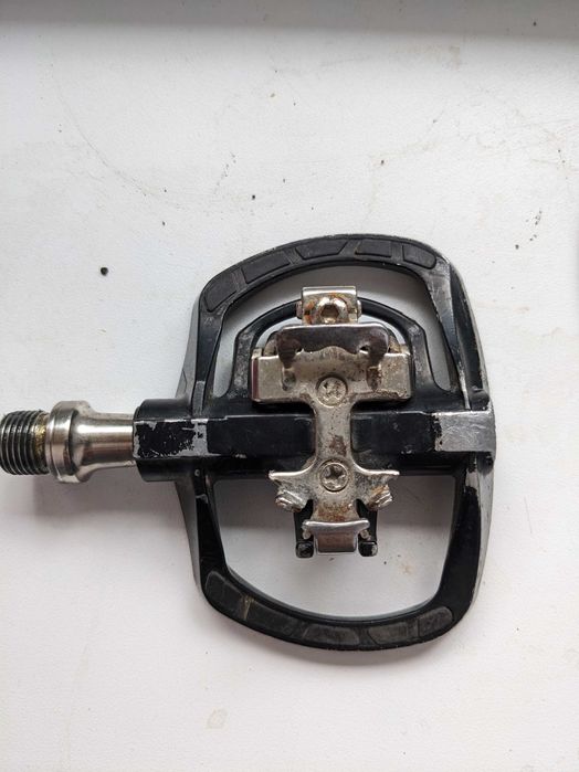 Напівконтактні педалі wellgo