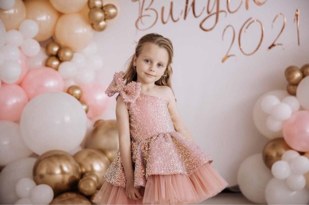 Святкова сукня для маленької принцеси, вк 5-6 років