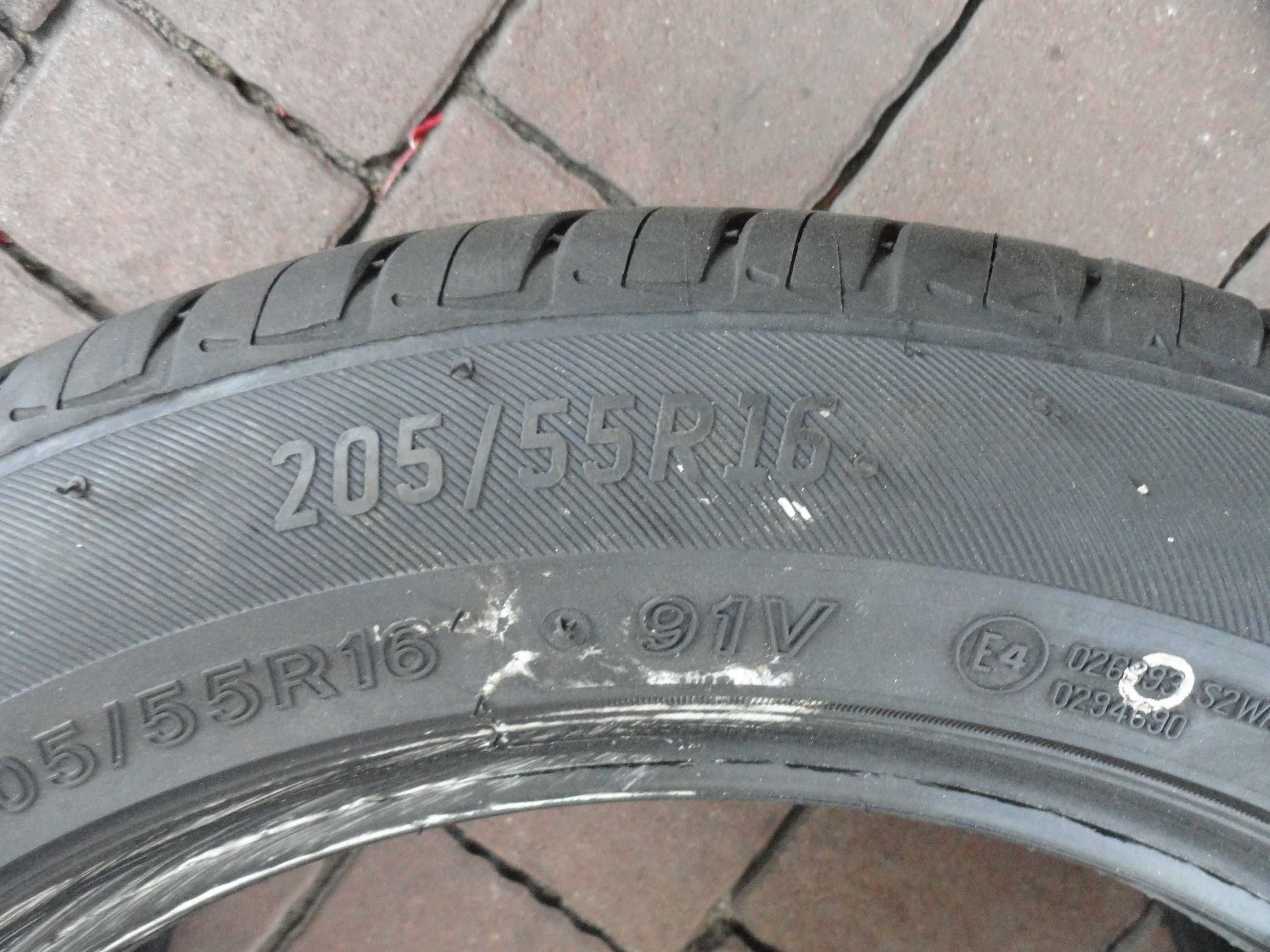 205/55R16 Lassa Driveways