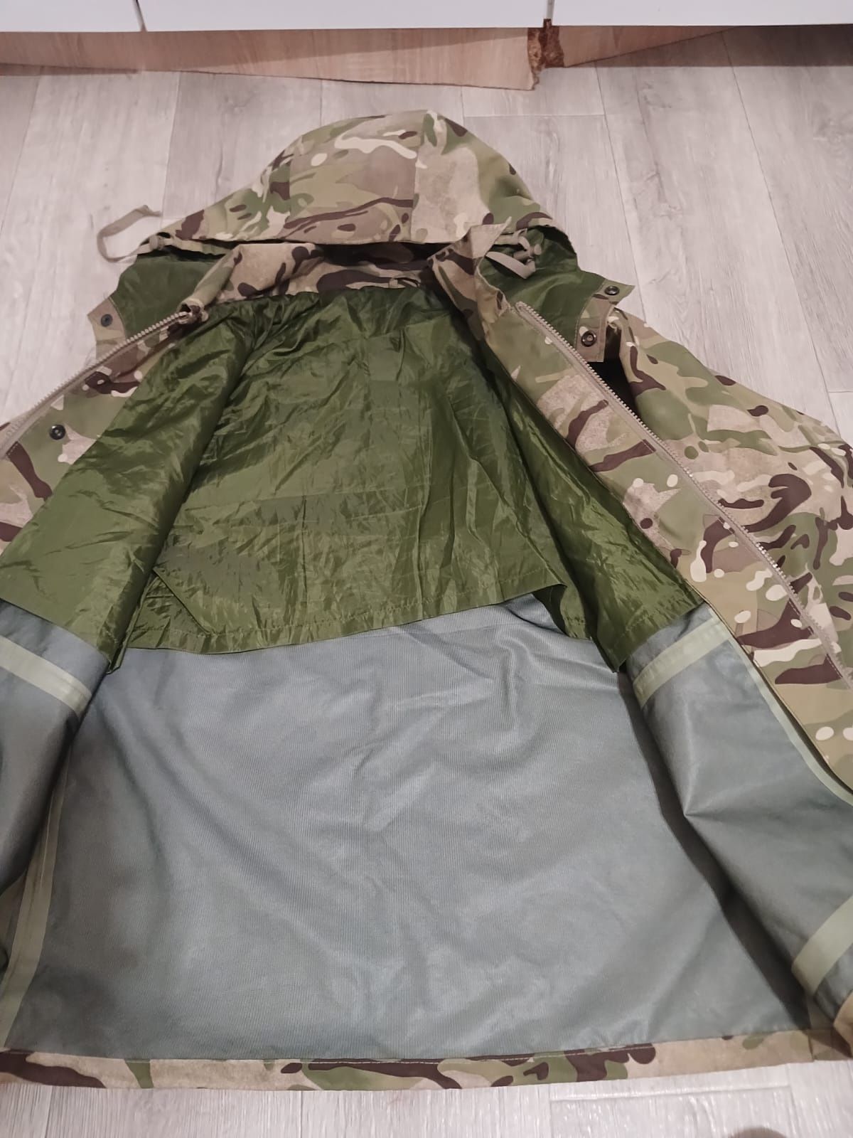 Форма Gore Tex мультикам нова