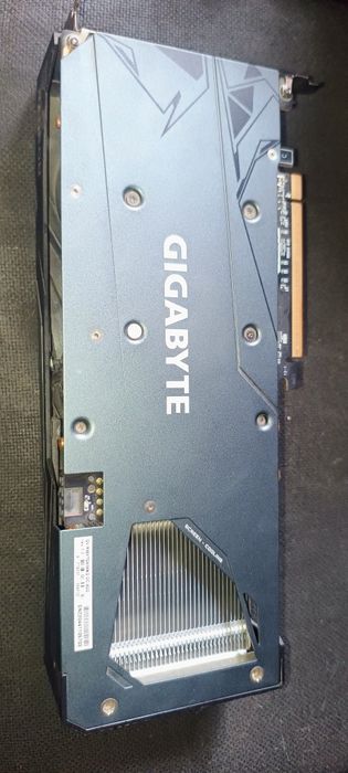 Продам AMD Rx 6600 xt, gaming OC ver. (Gigabyte)