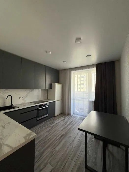 Впервые в продаже! 2 ком. квартира 57 м2 в ЖК Мира 3 (22918)