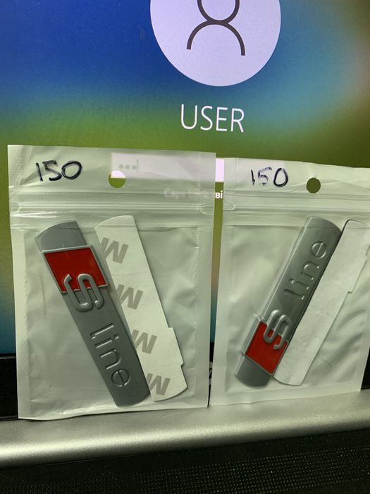 Емблема шильдик audi quattro