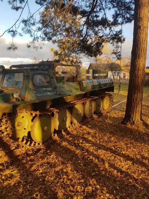 Газ 71 гусеничний тягач всюдихід