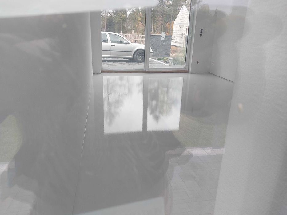 Posadzki żywiczne, poliuretanowe, epoksydowe.