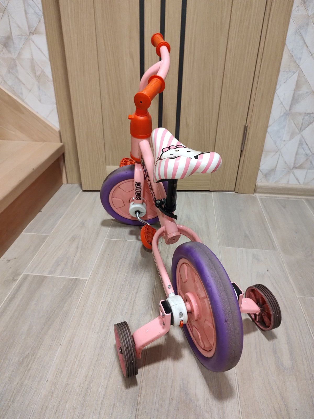 Дитячий велосипед бiговел 2 в 1 profi kids 12" рожевий беговел