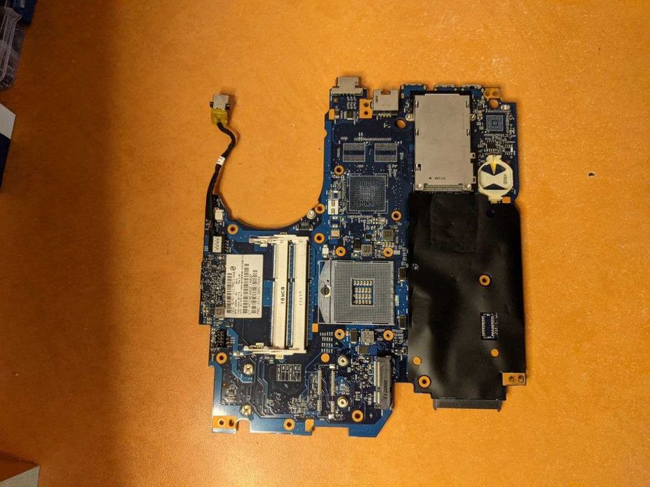 Hp 4530s Материнська Плата(робоча)/Роз'єм зарядки/Матриця. ДЕТАЛІ