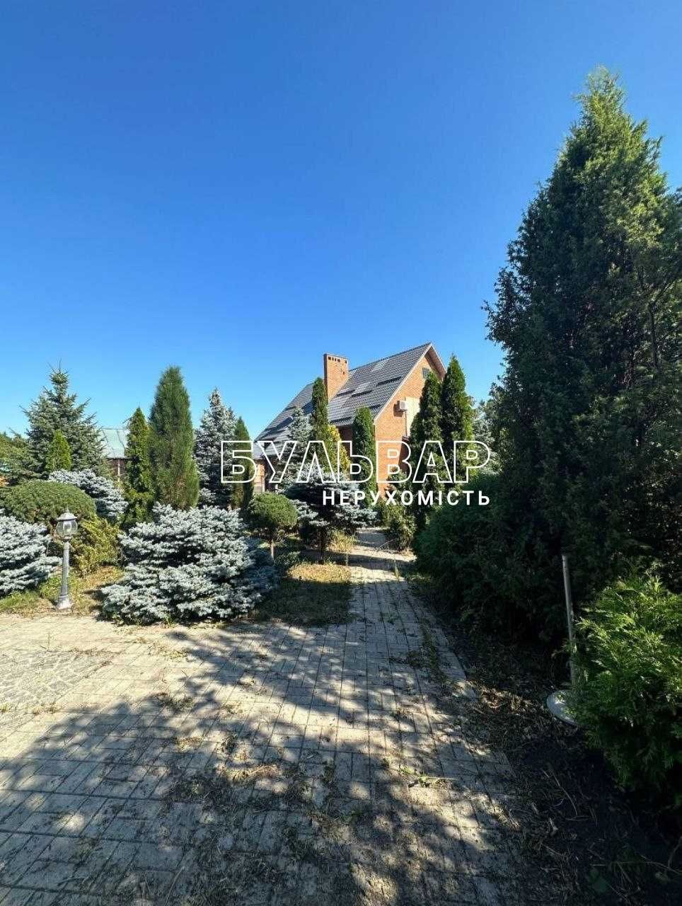 Продам ДОМ 2-х этаж. -  275 м2, Центр, м. Ярослава Мудрого, Пушкинская