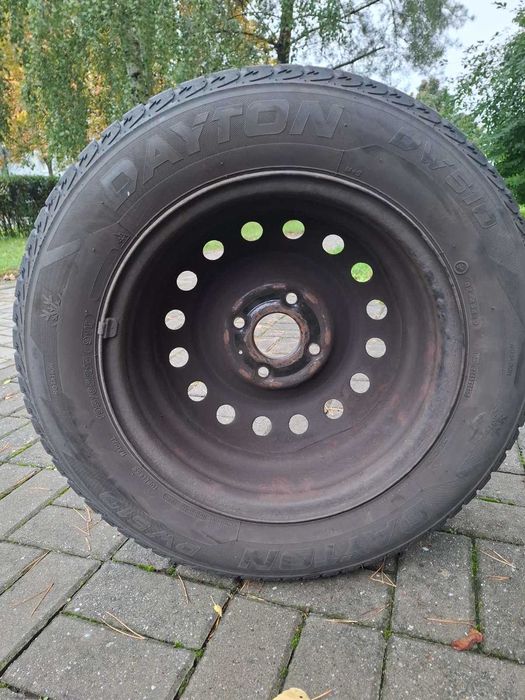 Koła zimowe używane 195/65 R15         4 szt