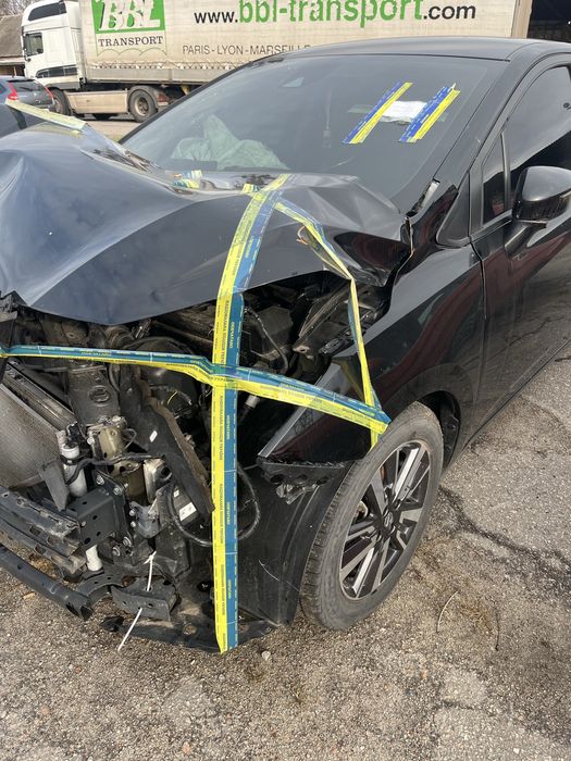 Продам Nissan Versa 21 рік