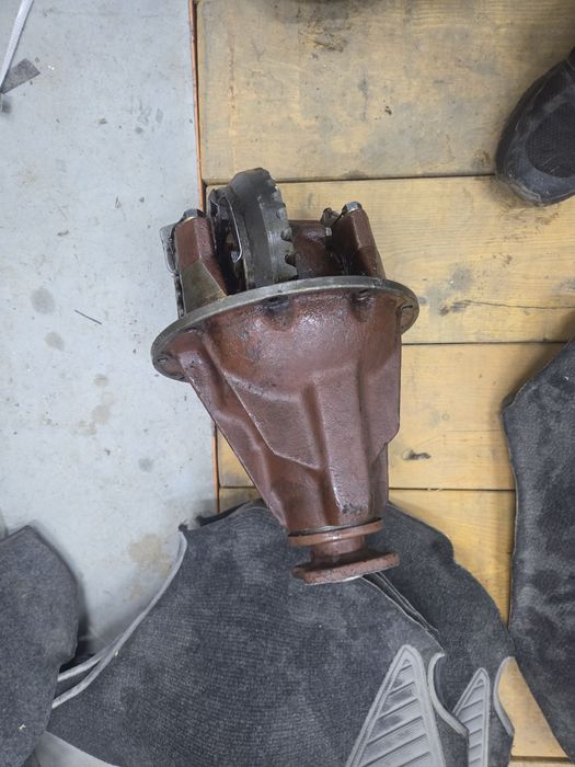 Mechanizm różnicowy  Most  atak aro muscel uaz gaz