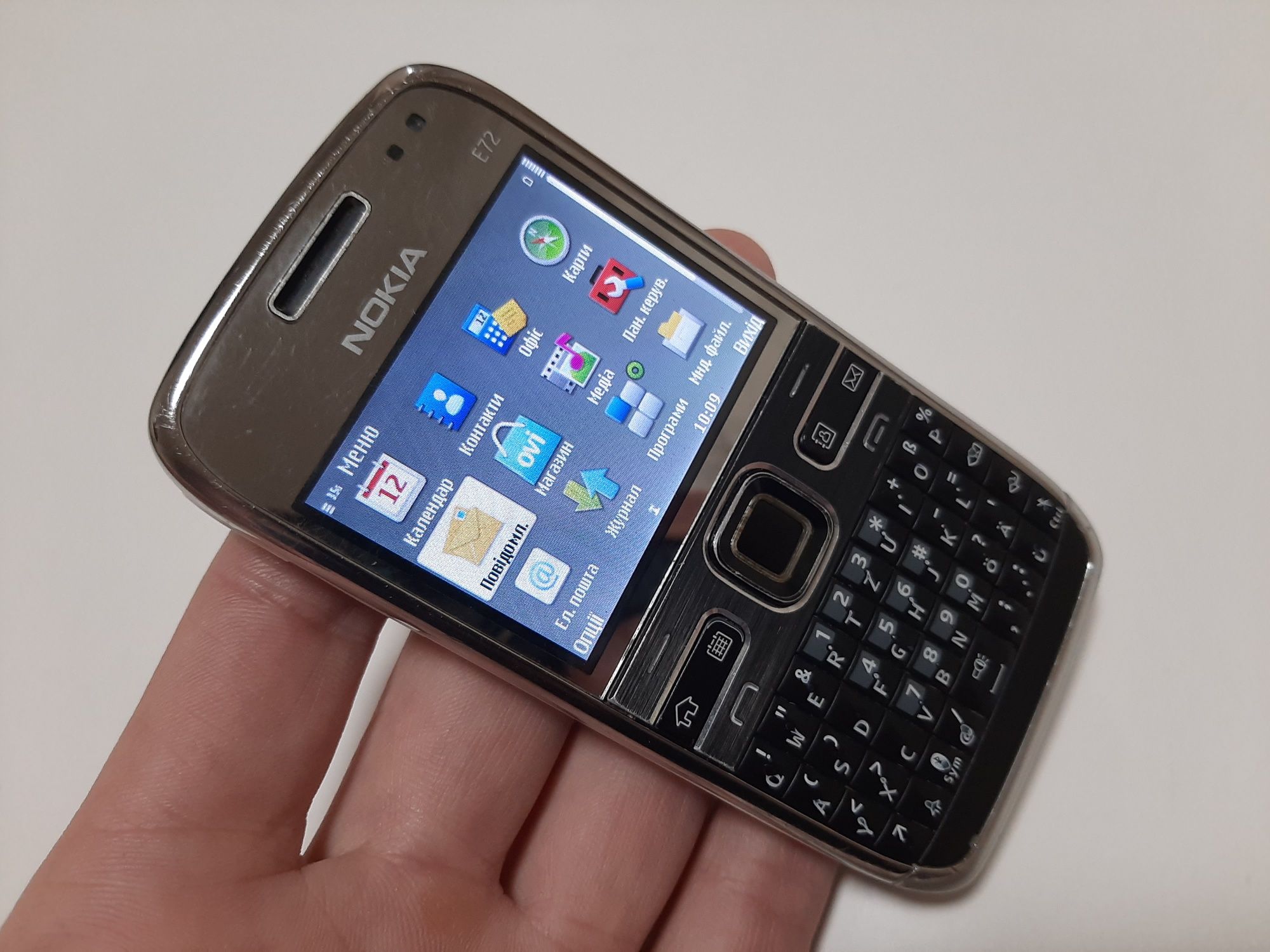 Легендарная,редкая"Nokia E72"(оригинал)