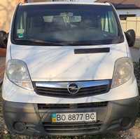 Opel Vivaro 2.5 cdti L2H1 2008