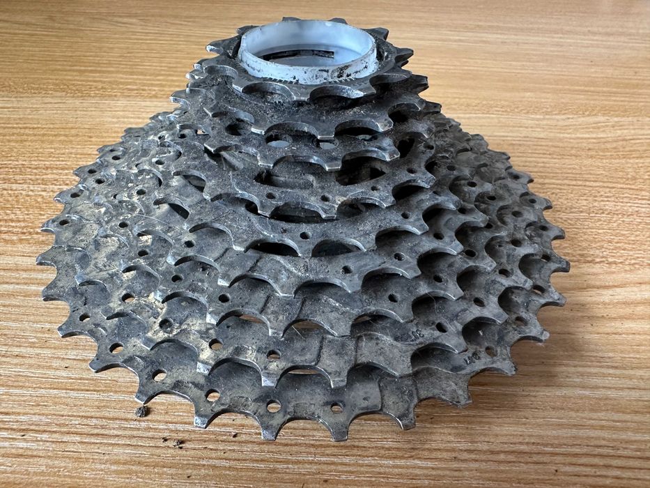 Касета 9 шв. Shimano Deore CS-HG50-9 11-32T. Made in Japan