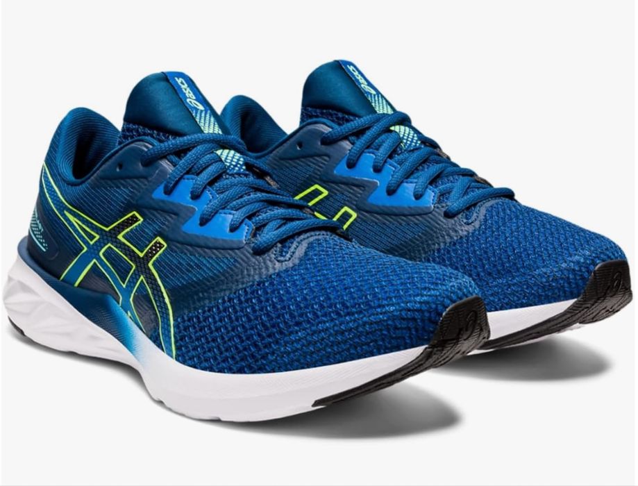 ASICS Fuzeblast US 10=28см чоловчі бігові кросівки