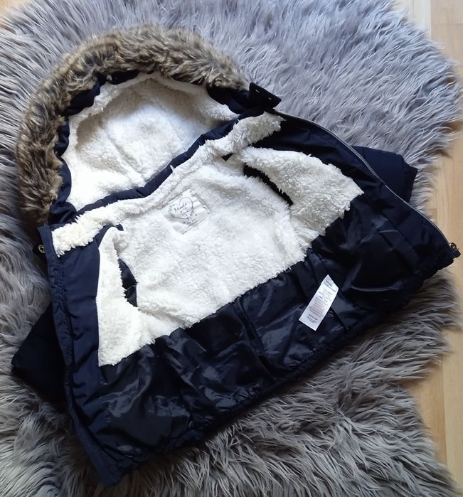 Ciepła zimowa kurtka dla dziewczynki Young Dimension 3-6M 68cm