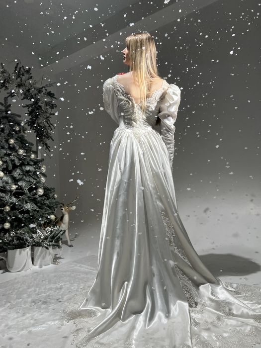 Вінтажна сукня весільна