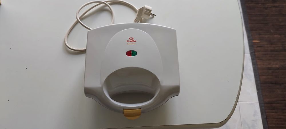 Tostadeira ou sandwicheira