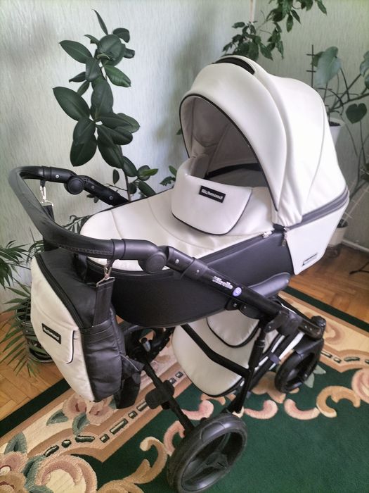 Коляска Richmond