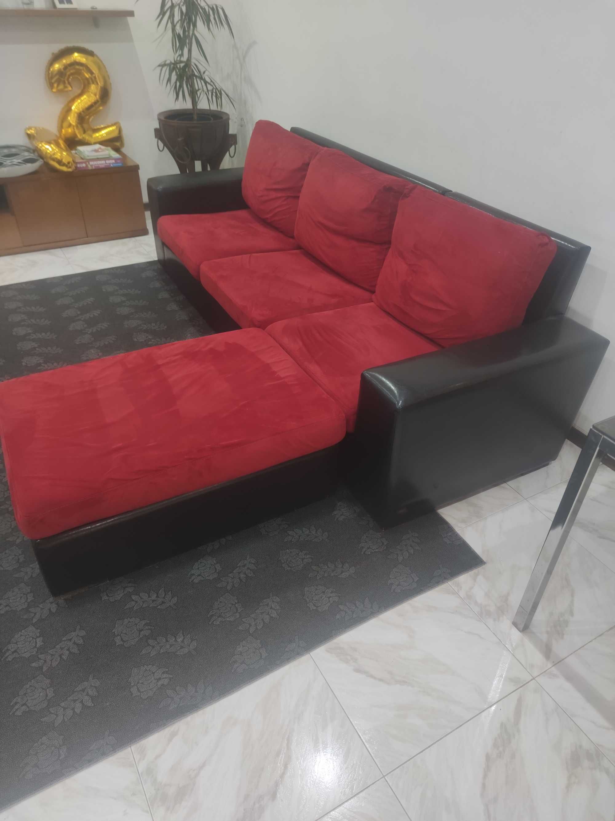 Sofá chaise long/puff em muito bom estado