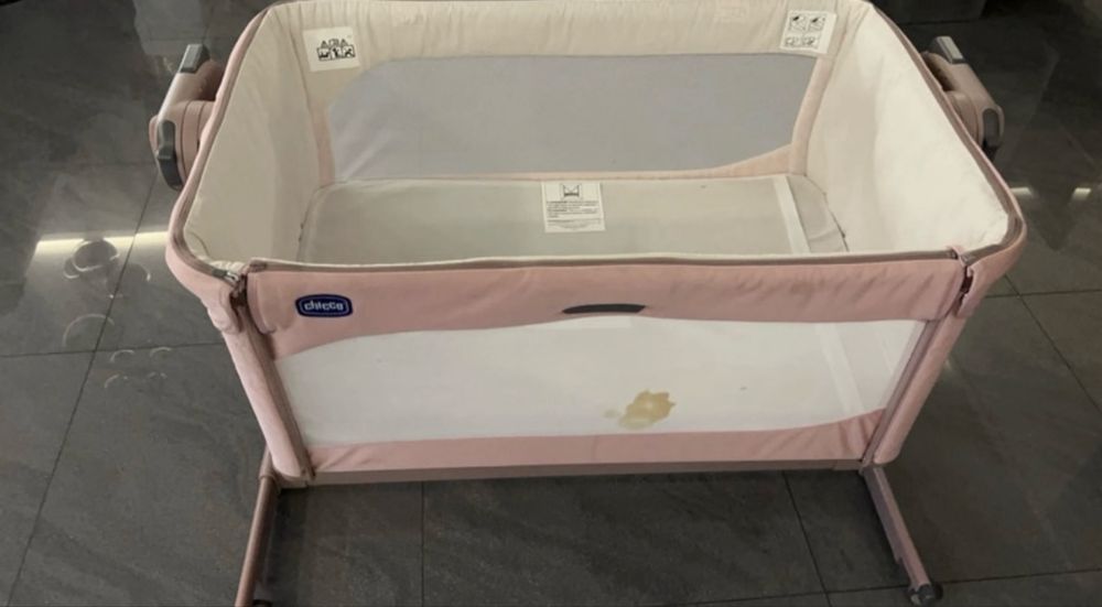 Chicco łóżeczko dostawne next2me megic różowe jak nowe