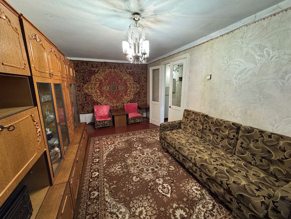 Місце, місце і ще раз місце! 3-кімнатна + ГАРАЖ в Центрі біля ЦНАПу.