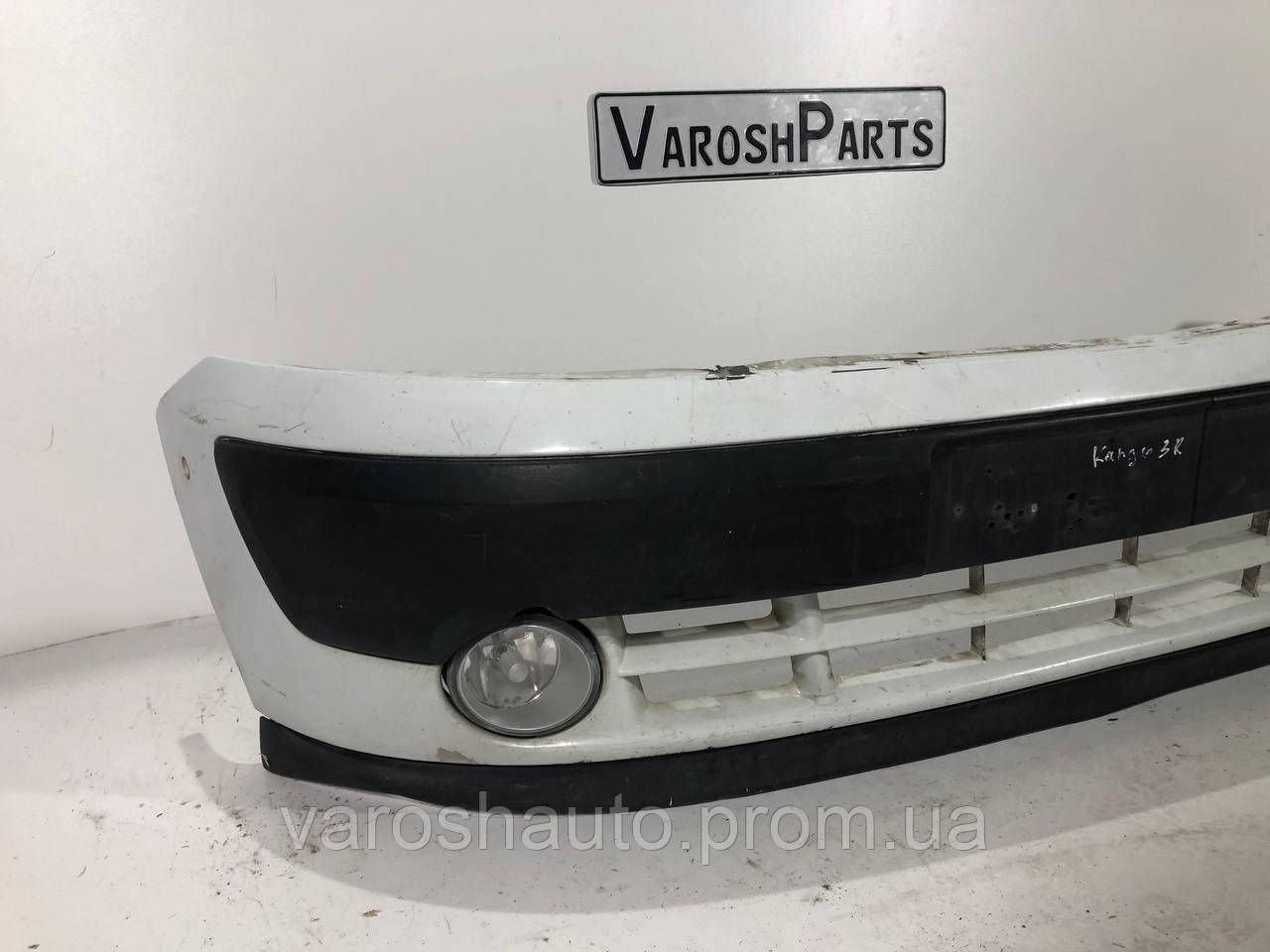 Бампер передній Renault Kangoo I Дорестайл 7700307057 3R