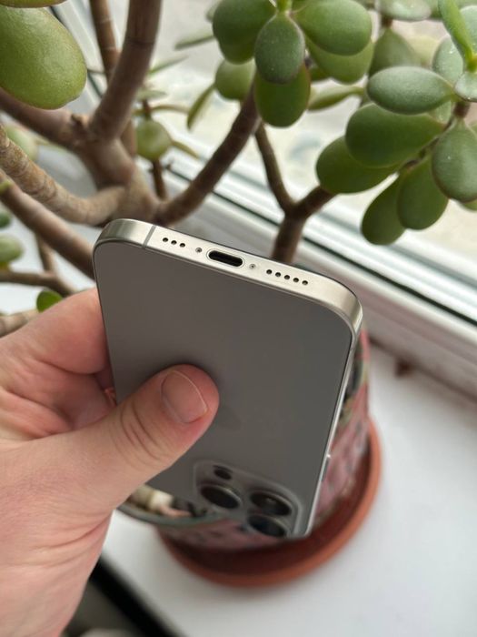 Продам IPhone 15 PRO 128 Neverlock