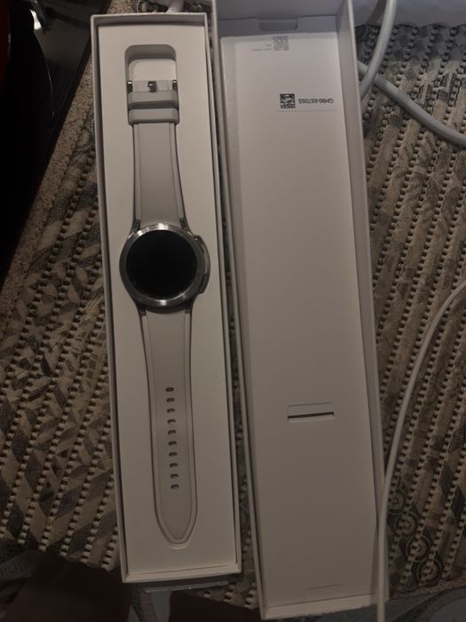 Samsung Galaxy Watch4 Classic