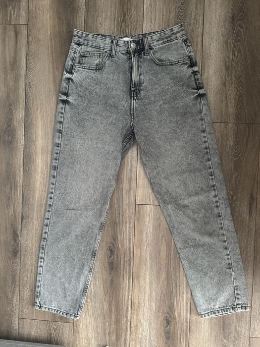 Джинси мом жіночі