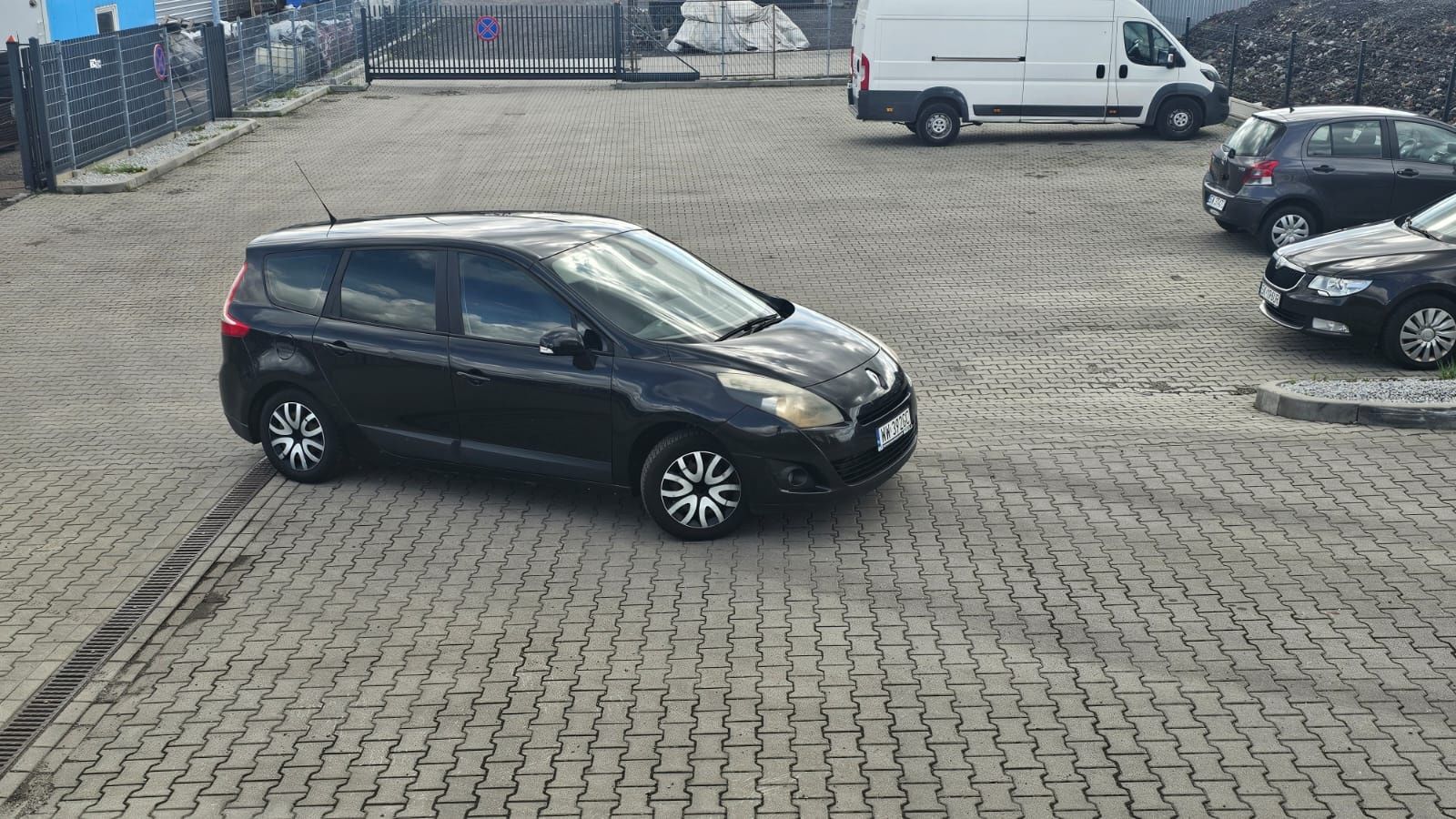 Renault Megane Scenic 2009r po lifcie