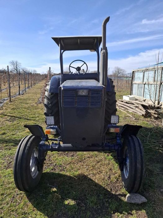 Продаю трактор т40 Це літній варіант без кабіни