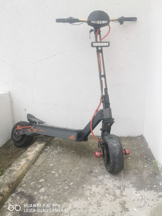 Kukirin g4 com extras troco por mota 50cc