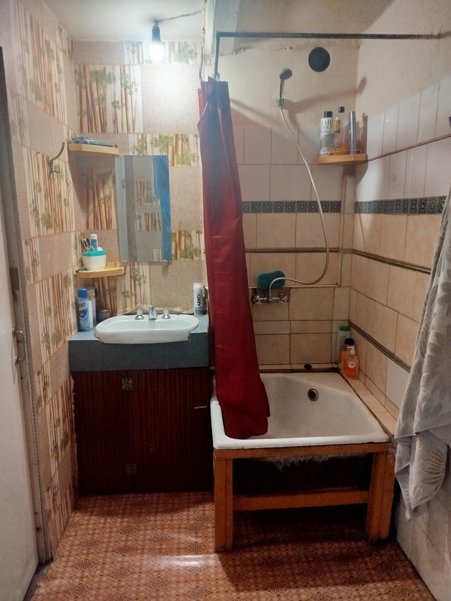 Оренда дома в с. Раївка, Дніпропетровська обл. (не довгострокова, буди