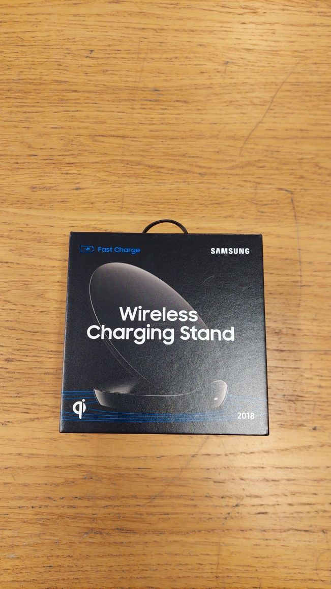 Samsung Wireless Charging Stand 2018 USA.