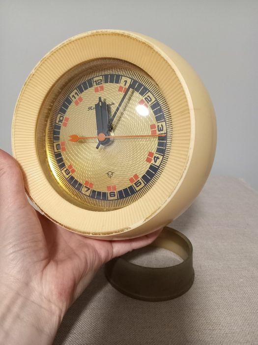 Часы настольные СССР