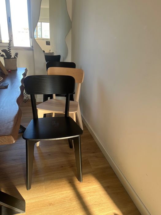 LEVA 3 GANHA 1! SEMINOVA! Jogo de 4 Cadeiras Ikea Castanho e Preto