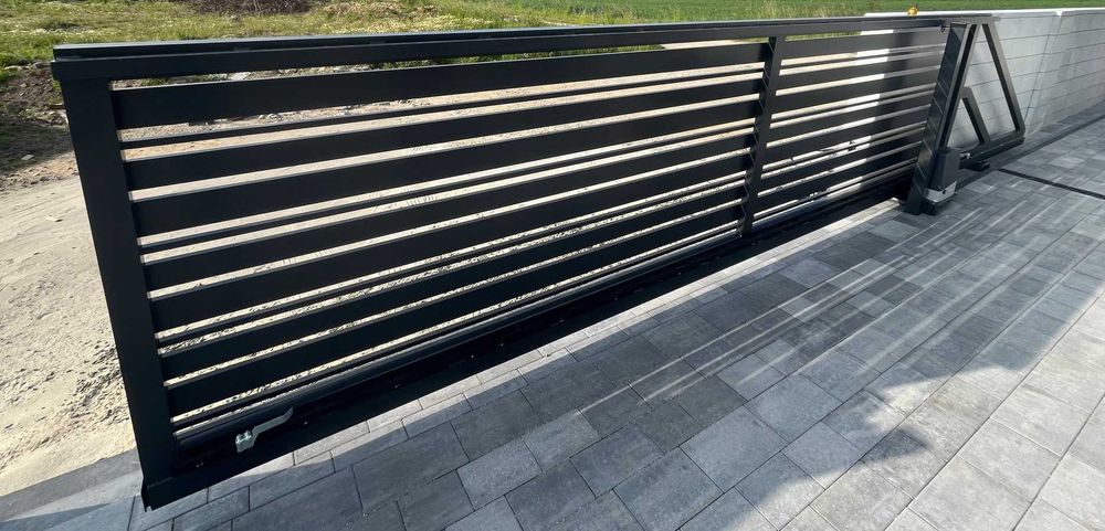 Profesjonalna instalacja automatyki, napędu do bramy przesuwnej