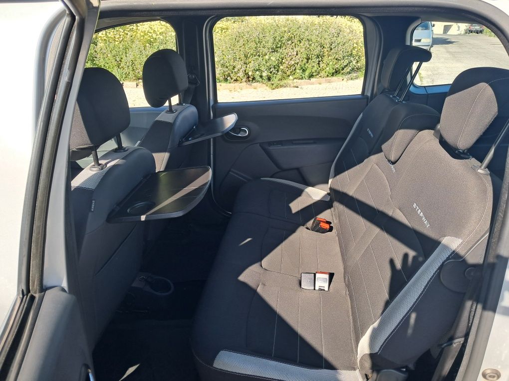 Dacia lodgy com IVA dedutível