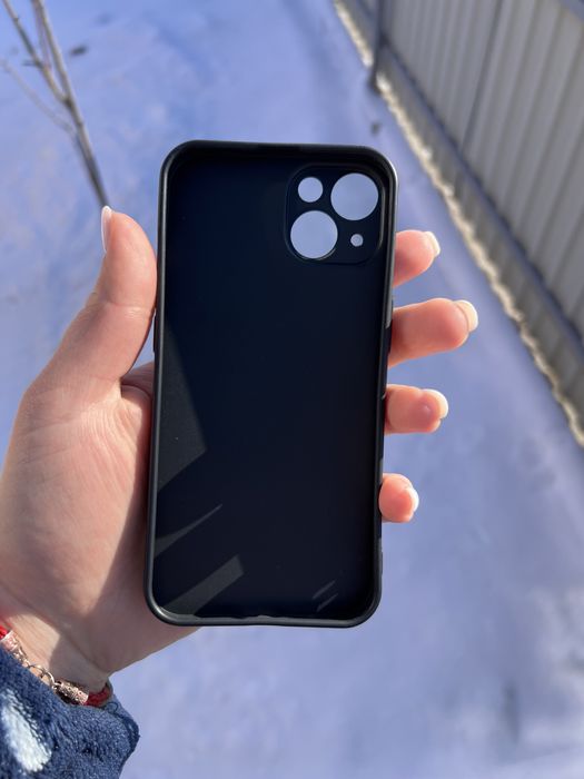 Чохол на iPhone 13