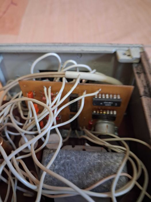 саморобний переключатель ёлочных гирлянд