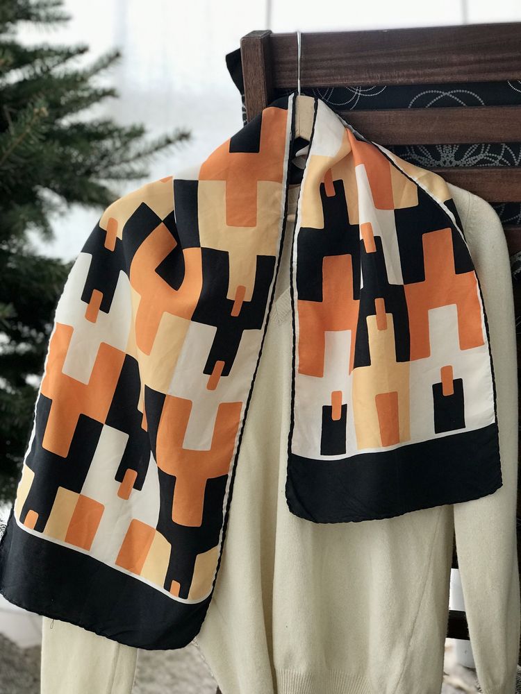 Jedwabna apaszka szalik vintage geometryczne wzory
