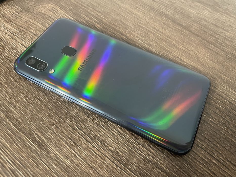 РОЗПРОДАЖ телефон Samsung Galaxy A40 64Г SMA405FN 2020р Гурт - роздріб
