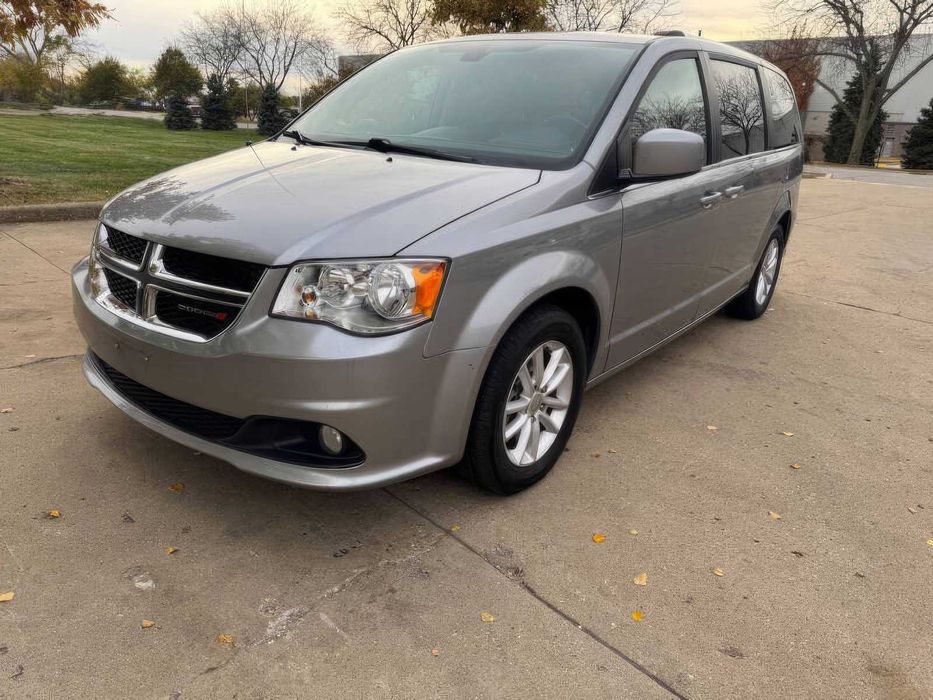 Dodge Grand Caravan SXT      2018