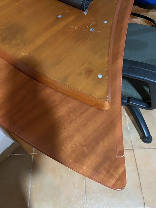 Secretaria de madeira maciça