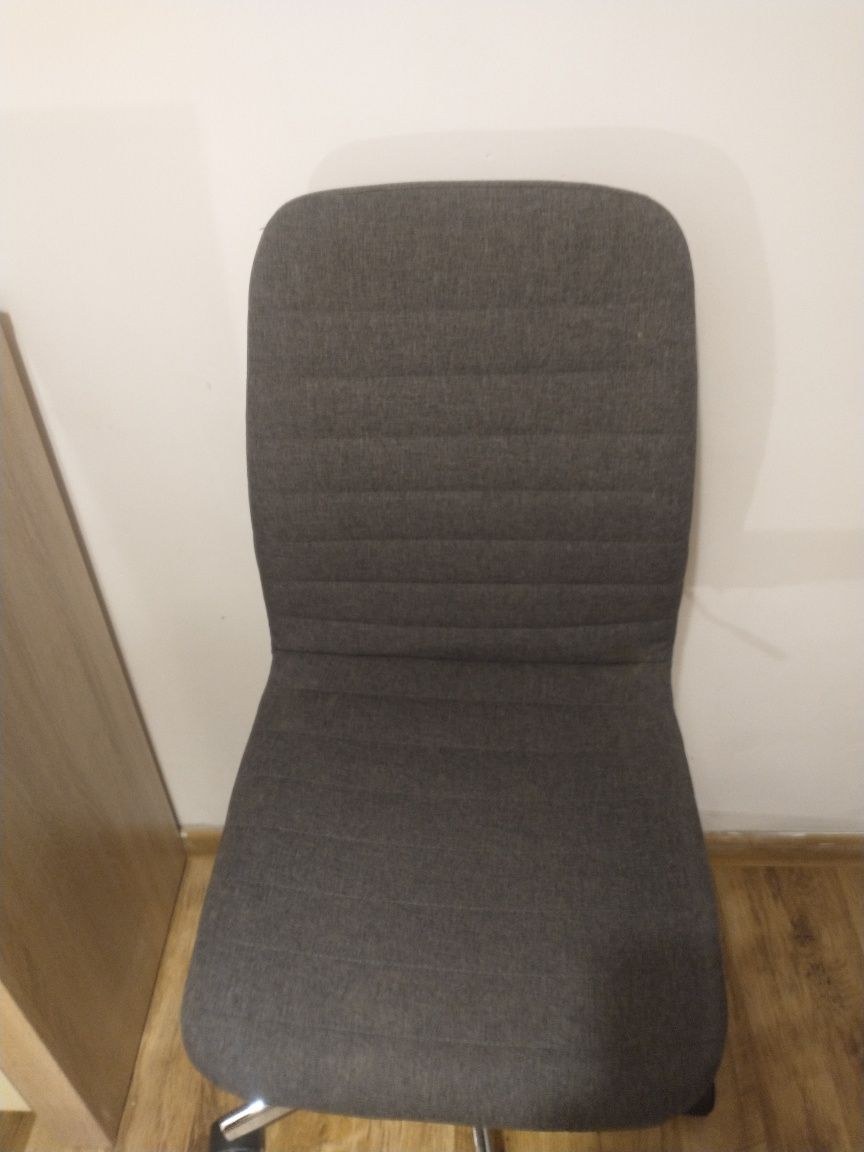 Krzesło do biurka ABILDHOLT