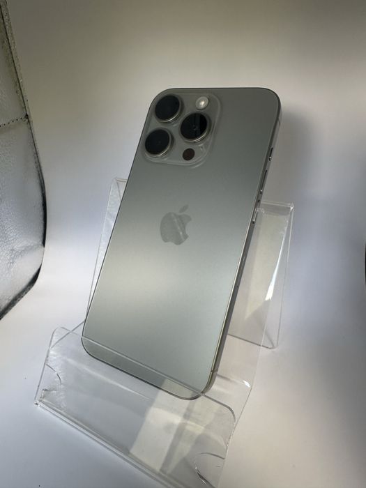 iPhone 15 Pro 128GB jak nowy GRATIS słuchawki 3mk GWARANCJA