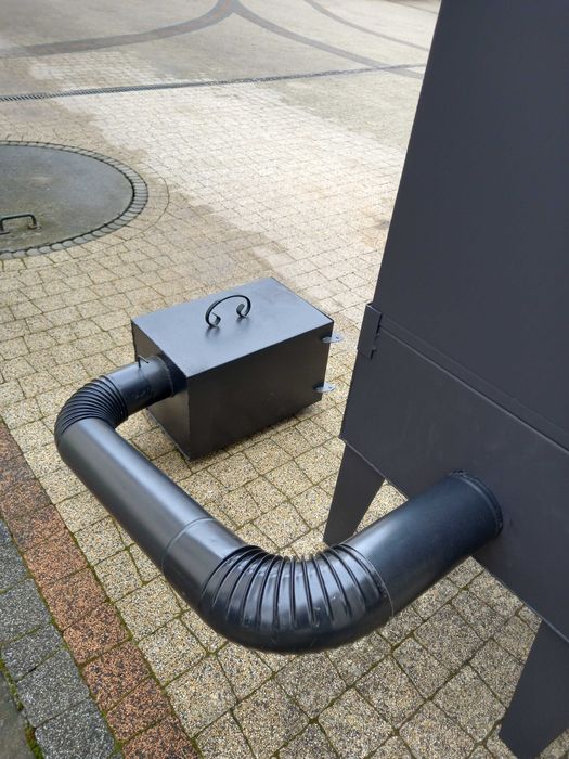 Wędzarnia metalowa ogrodowa XXL - dwa paleniska - Nowość !