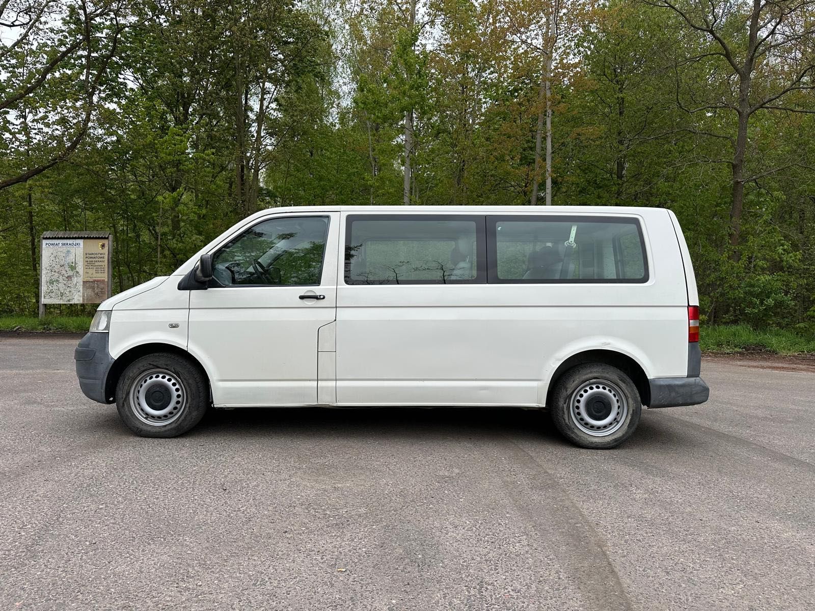 Vw t5 Volkswagen transporter 2006 rok 9 osobowy 2,5 diesel LONG