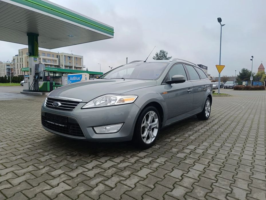 Ford Mondeo 2,0 benzyna Ghia z Niemiec